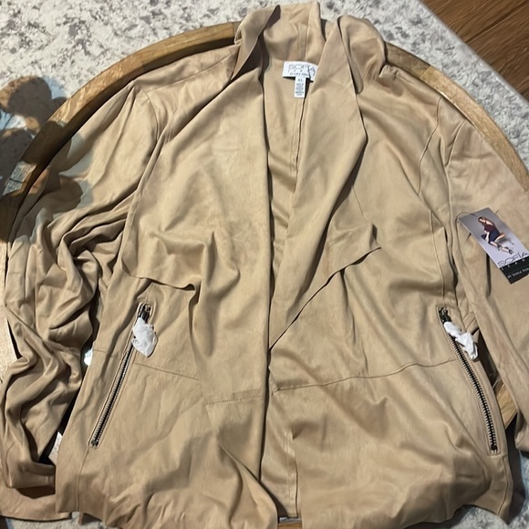 NWT Sofia Vergara Faux Suede Moto Jacket - Picture 7 of 9